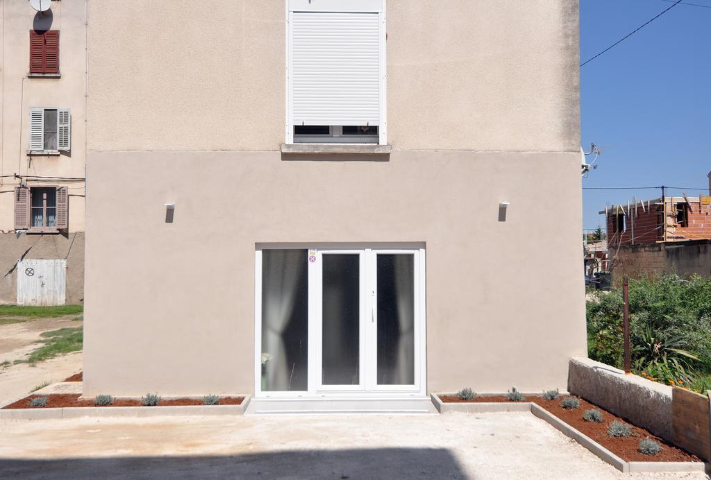 Amfora Deluxe Studio Pula Exteriér fotografie
